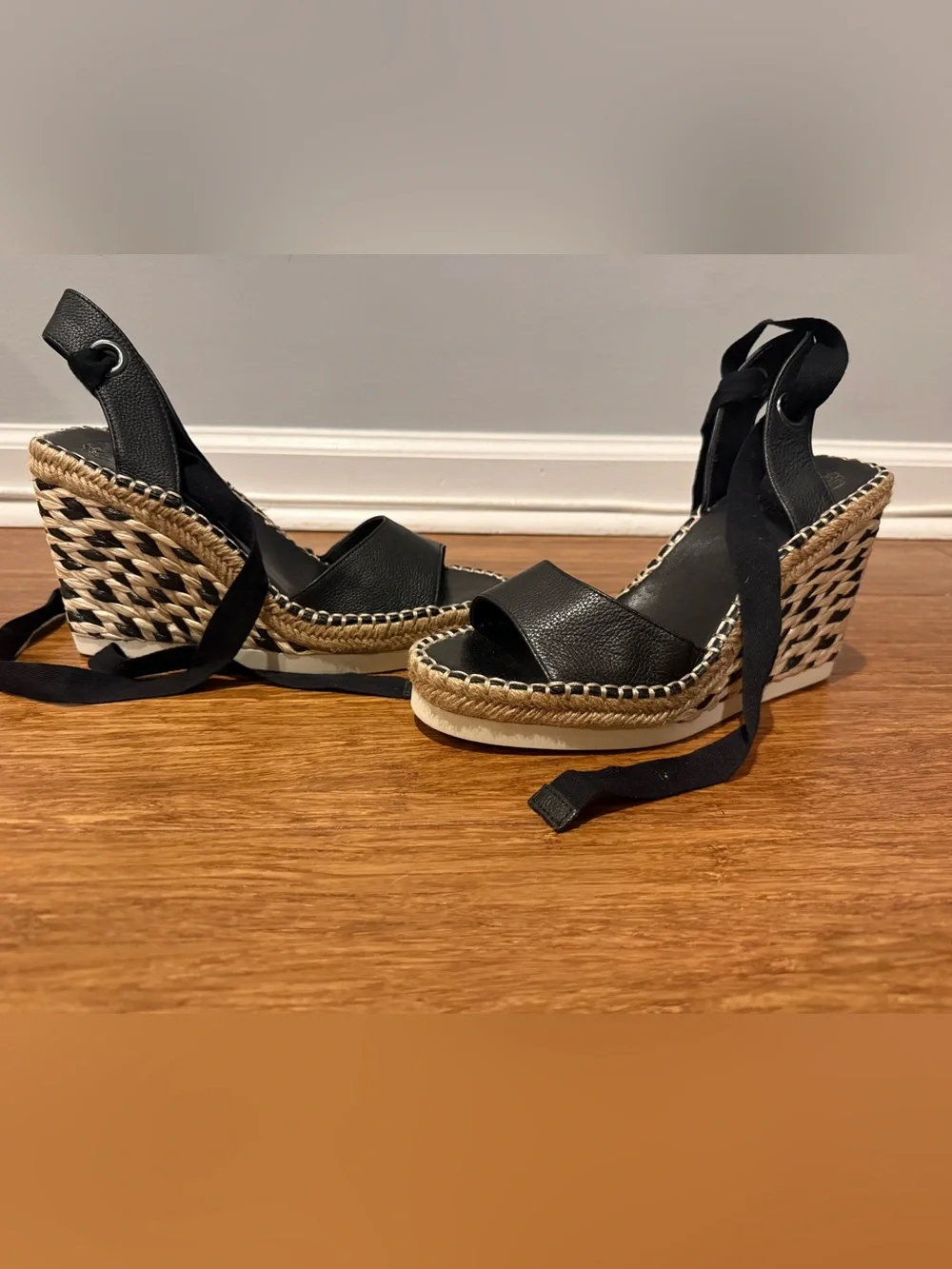 Vince Camuto Bendsen Wedge Sandal